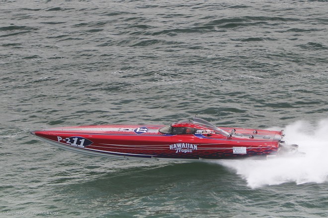 ’Hawaiian Tropic’ on its way to a class win in the Suncoast Offshore Grand Prix. - US offshore © Rodrick Cox